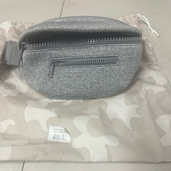 Dagne Dover Ace Neoprene Fanny Pack - Picture 4 of 6